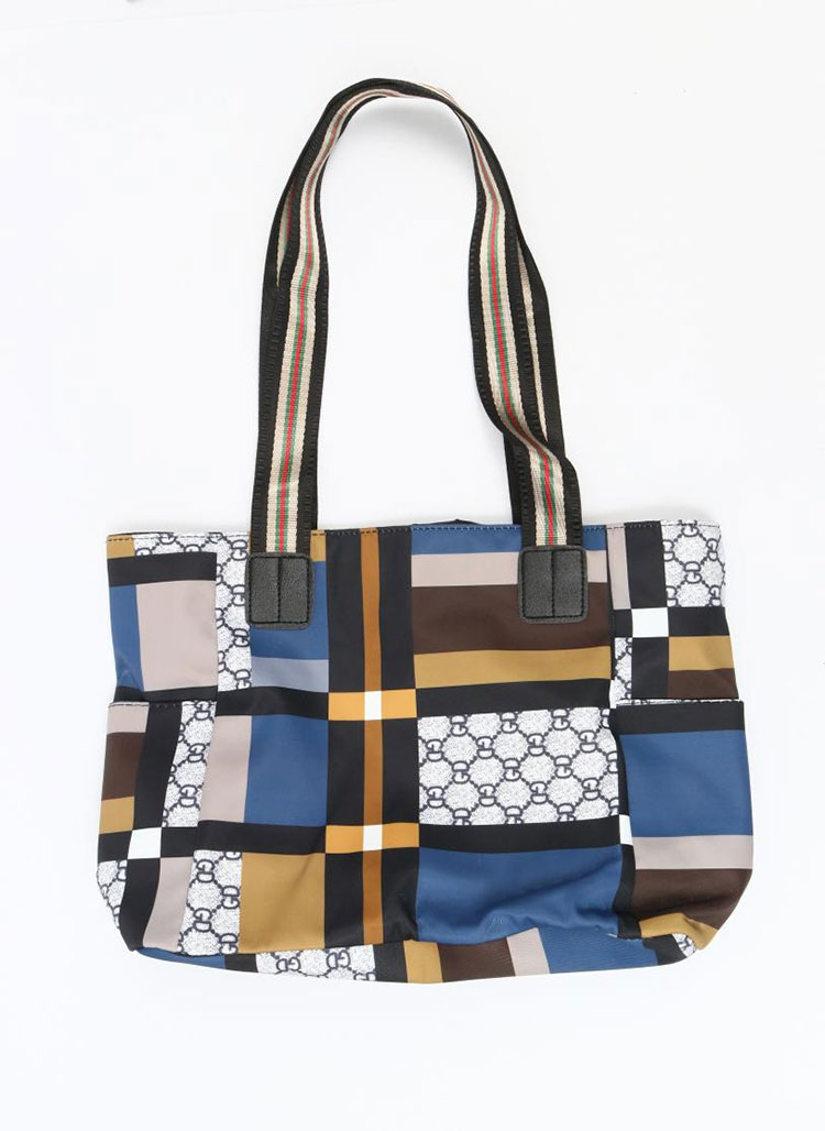 Didelių pečių krepšių praktiškumas kelionės metu